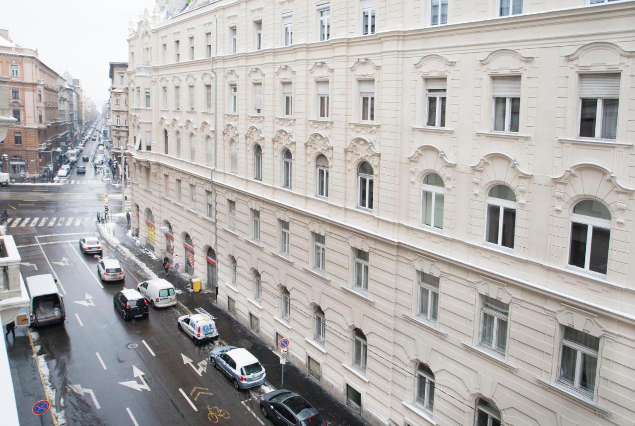 Christine-2 Bedrooms Apartment In The Downtown Budapest Exterior photo